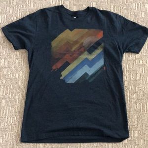 Howe Graphic Tee
